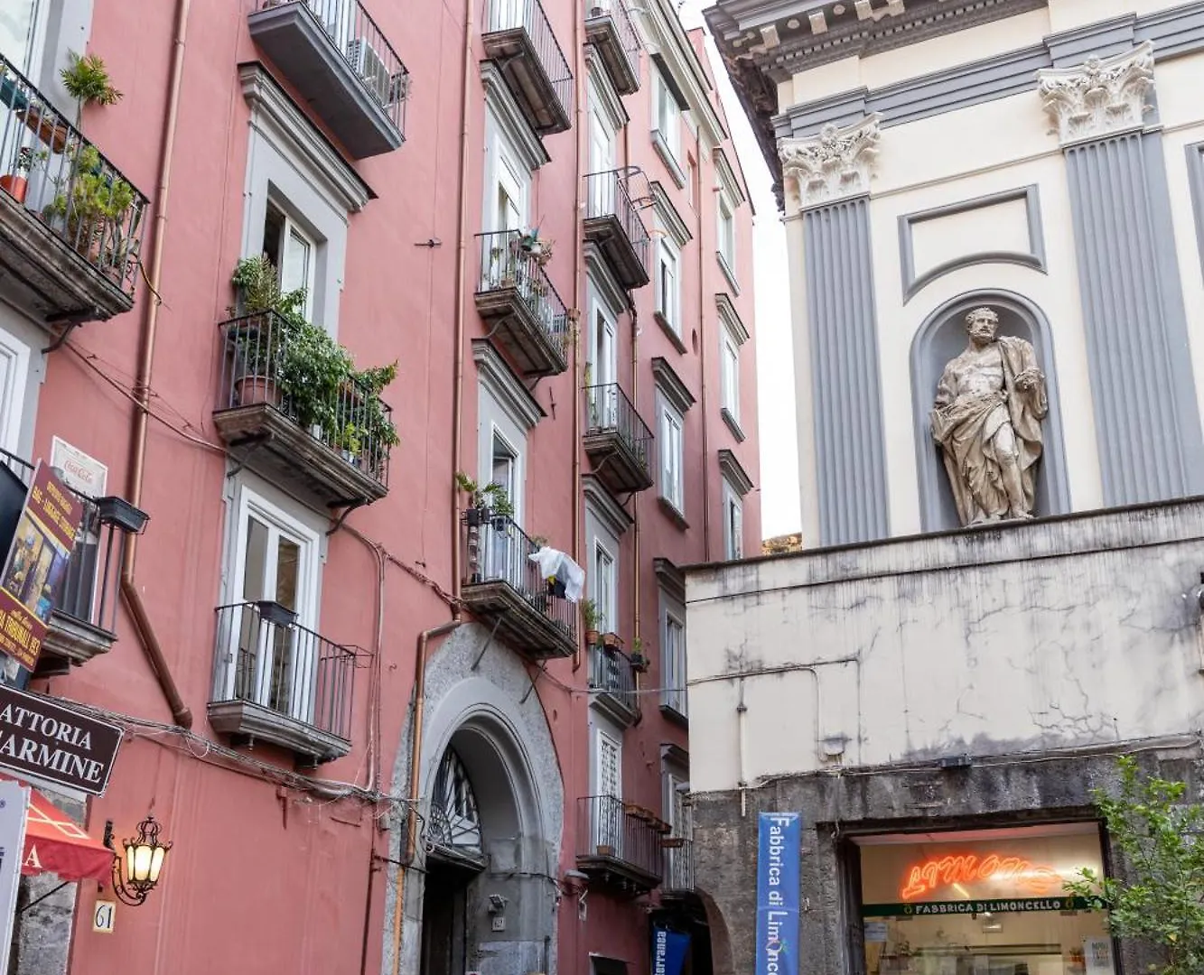 The Heart Guest House Naples Italie