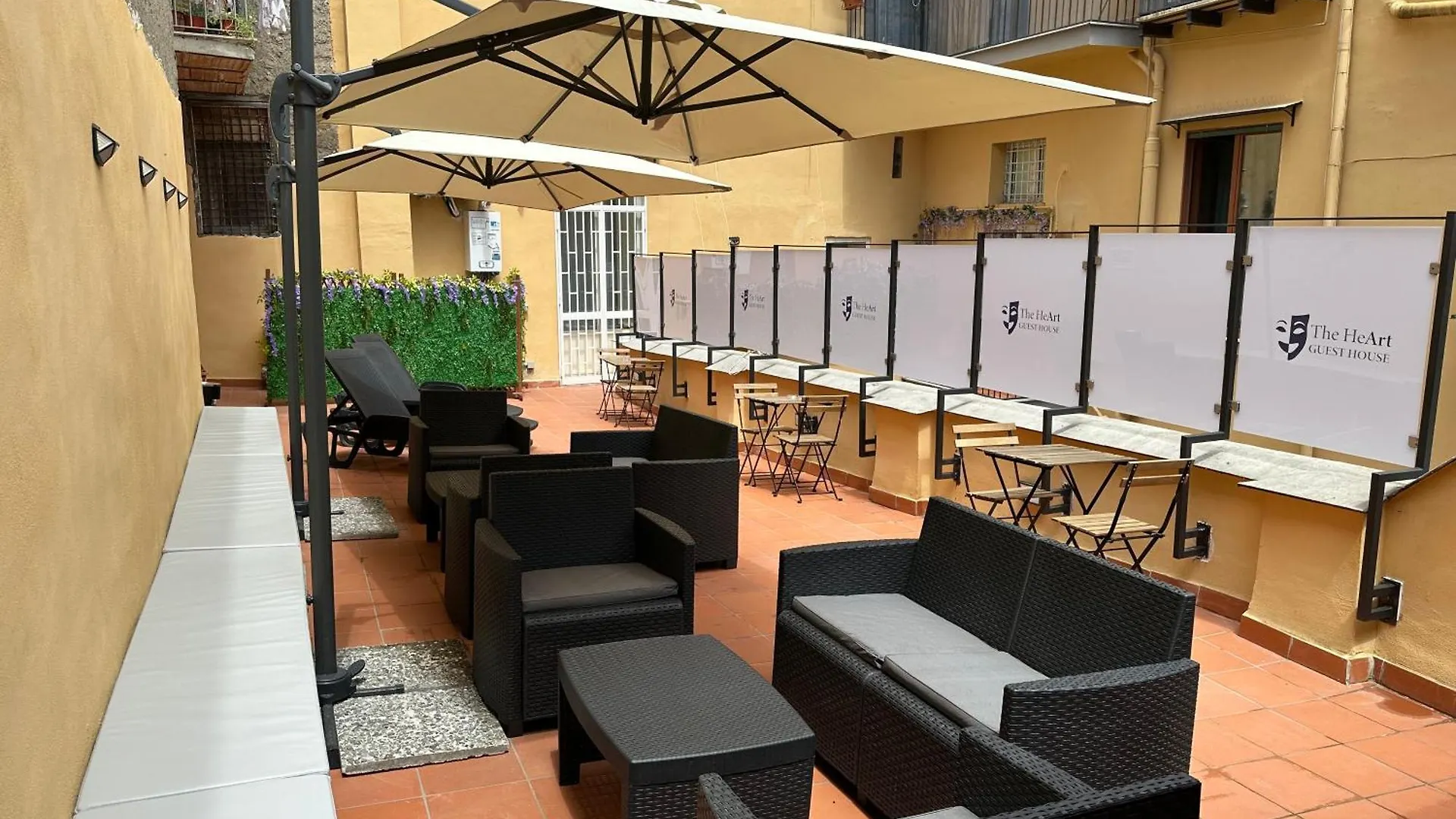 The Heart Guest House Naples